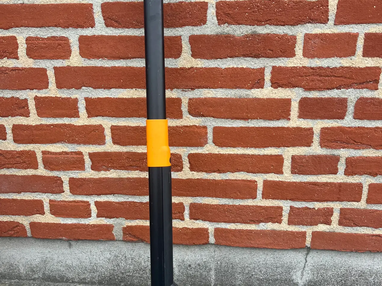 Billede 1 - Fiskars mælkebøtteoptager 