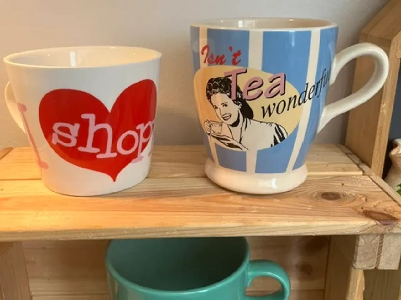 Billede 1 - 3 store skønne retro- og retro-inspirerede kopper