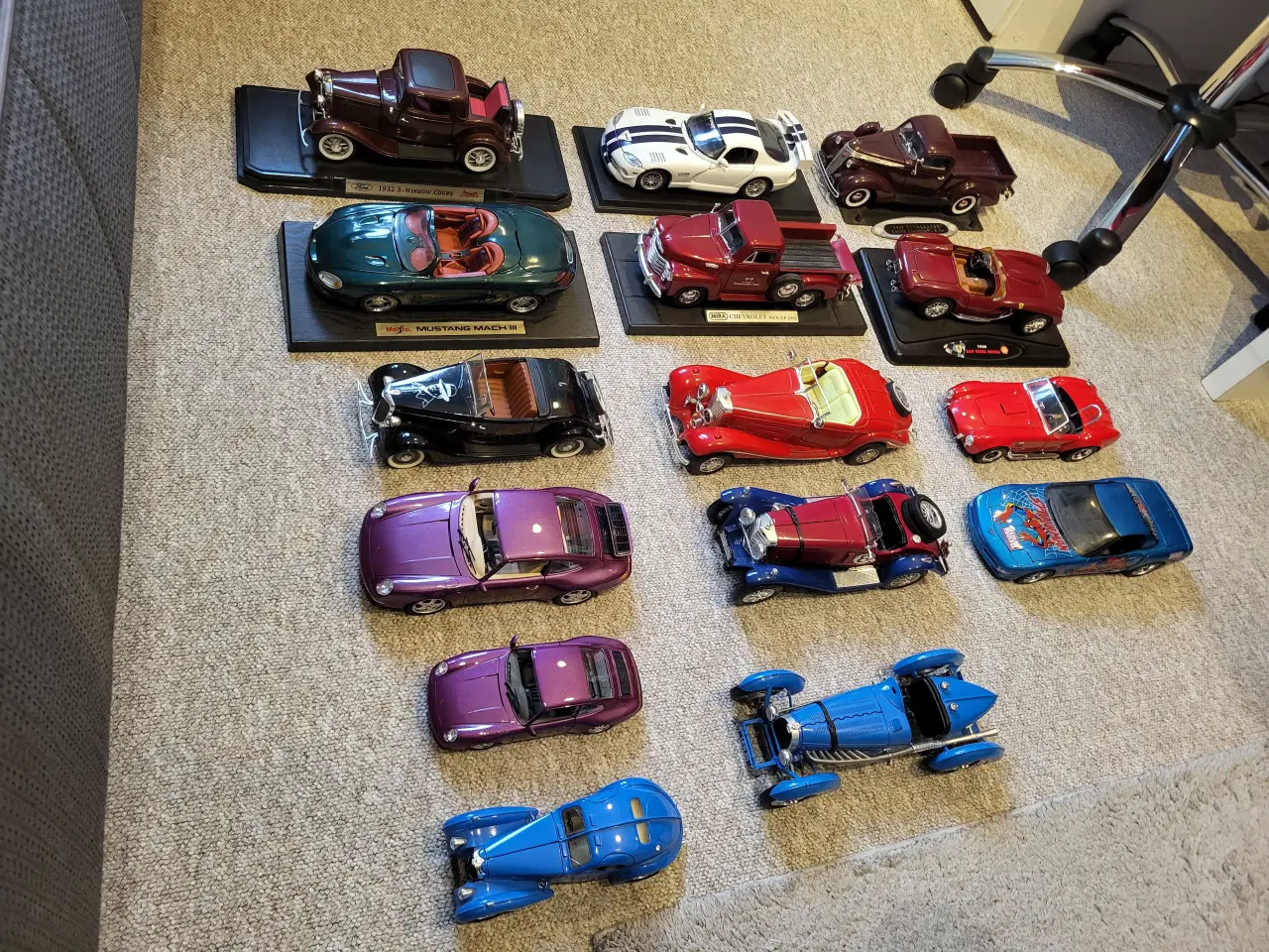 Billede 6 - Modelbiler blandet 15 stk. 2200 kr. For alle.