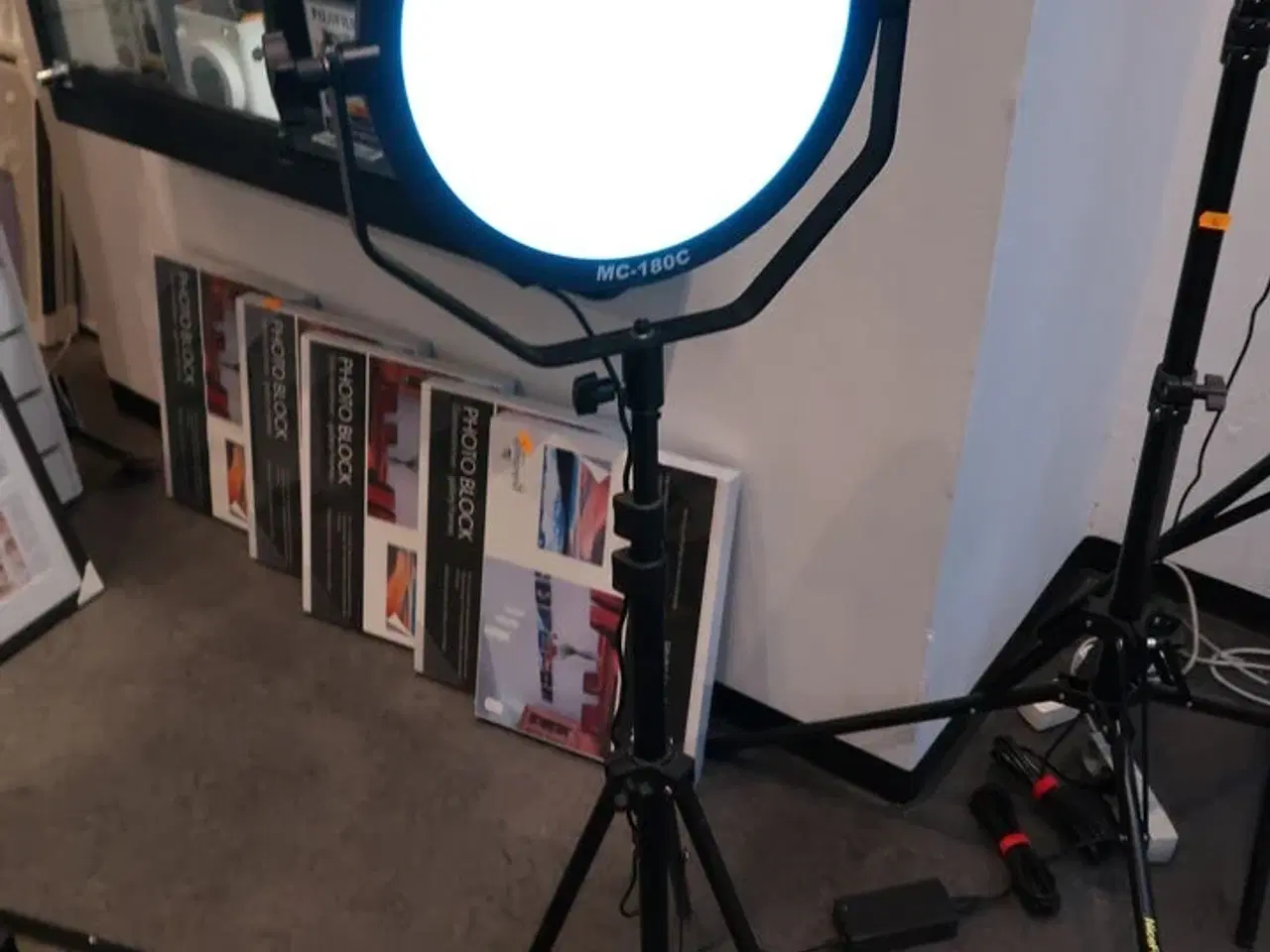 Billede 1 - LED lys FALCONEYES MC-180C