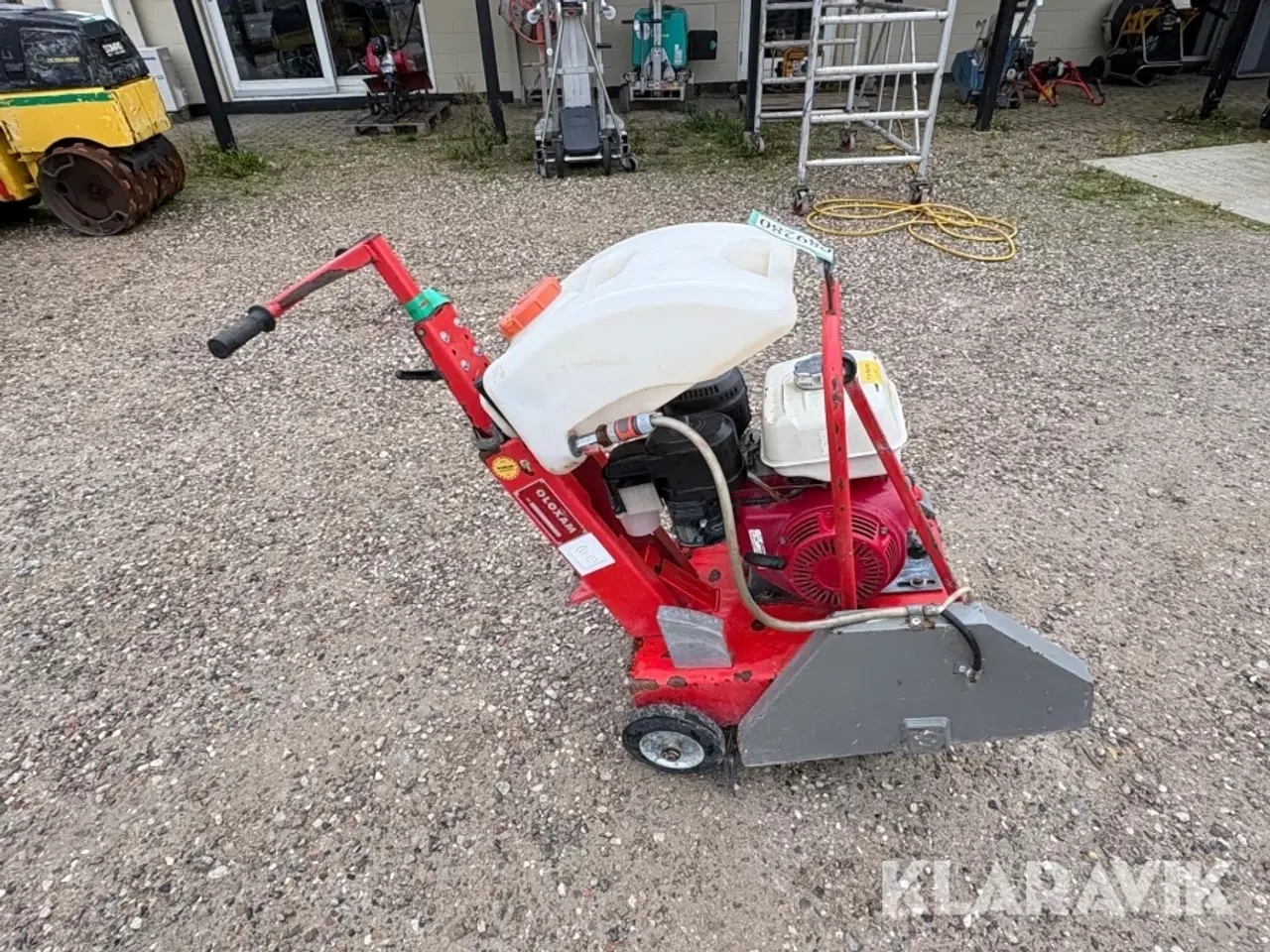 Billede 8 - Asfaltskærer Gølz FS170