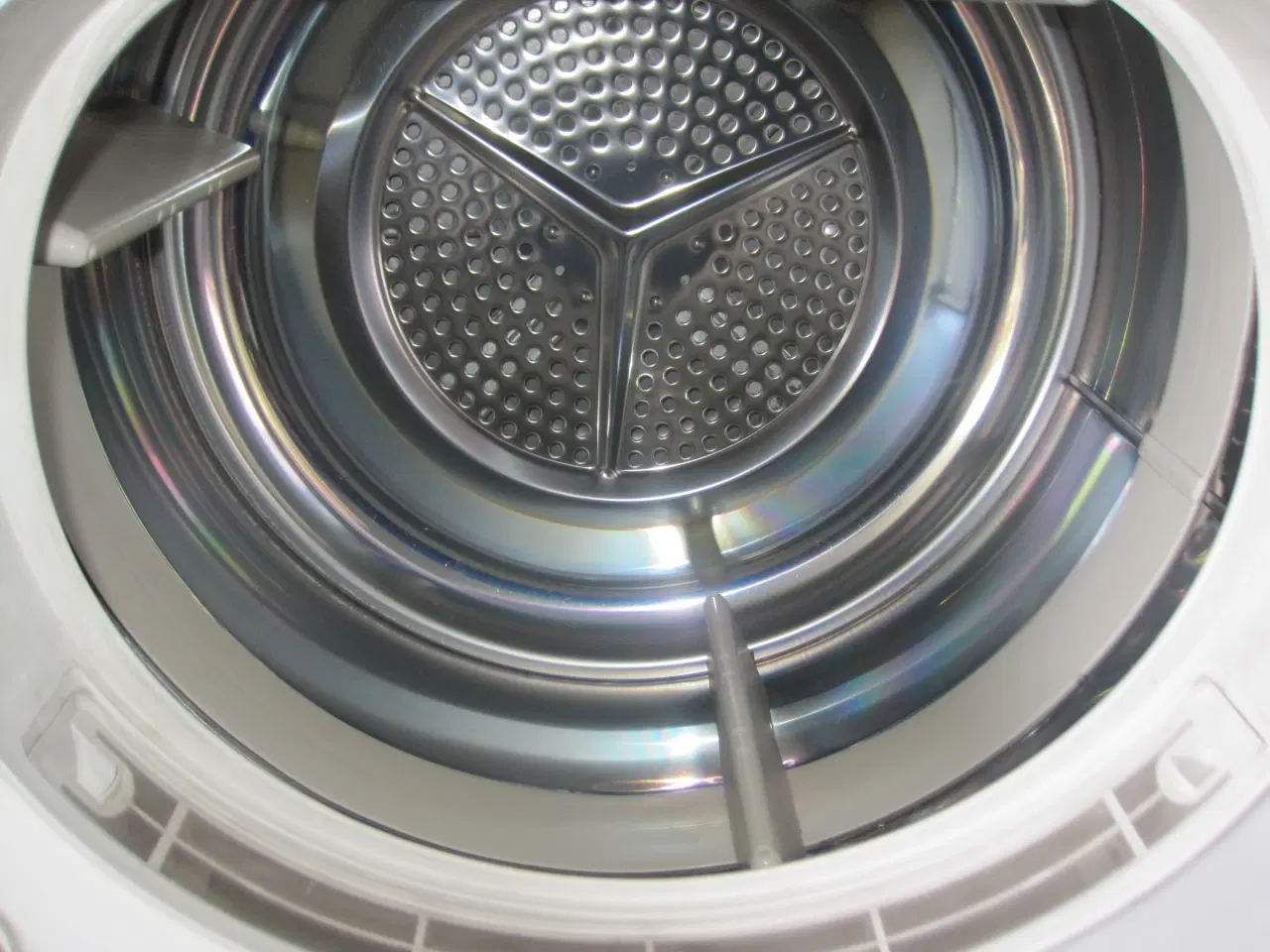 Billede 2 - Tørretumbler AEG Electrolux LAVATEHRM 36807