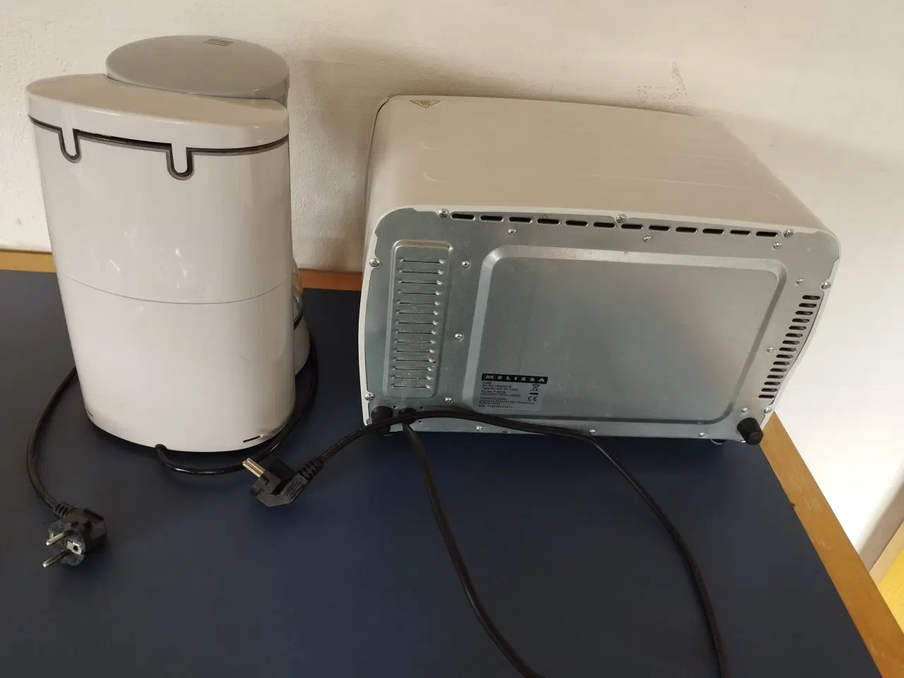 Billede 3 - Lille ovn og kaffemaskine i pæn stand