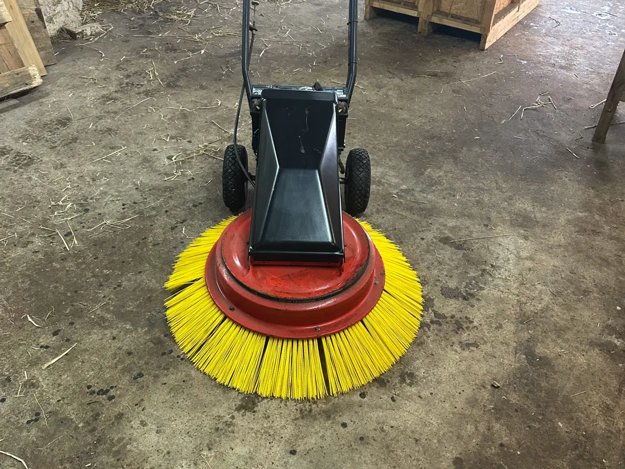 Billede 1 - Duks fejermaskine