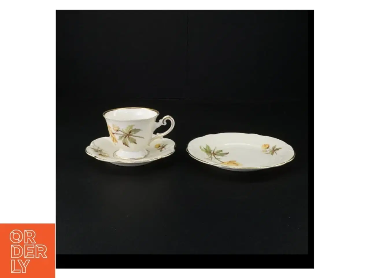 Billede 1 - Porcelænskop og underkop med tallerken fra Antoinette (str. 16 x 9 cm)