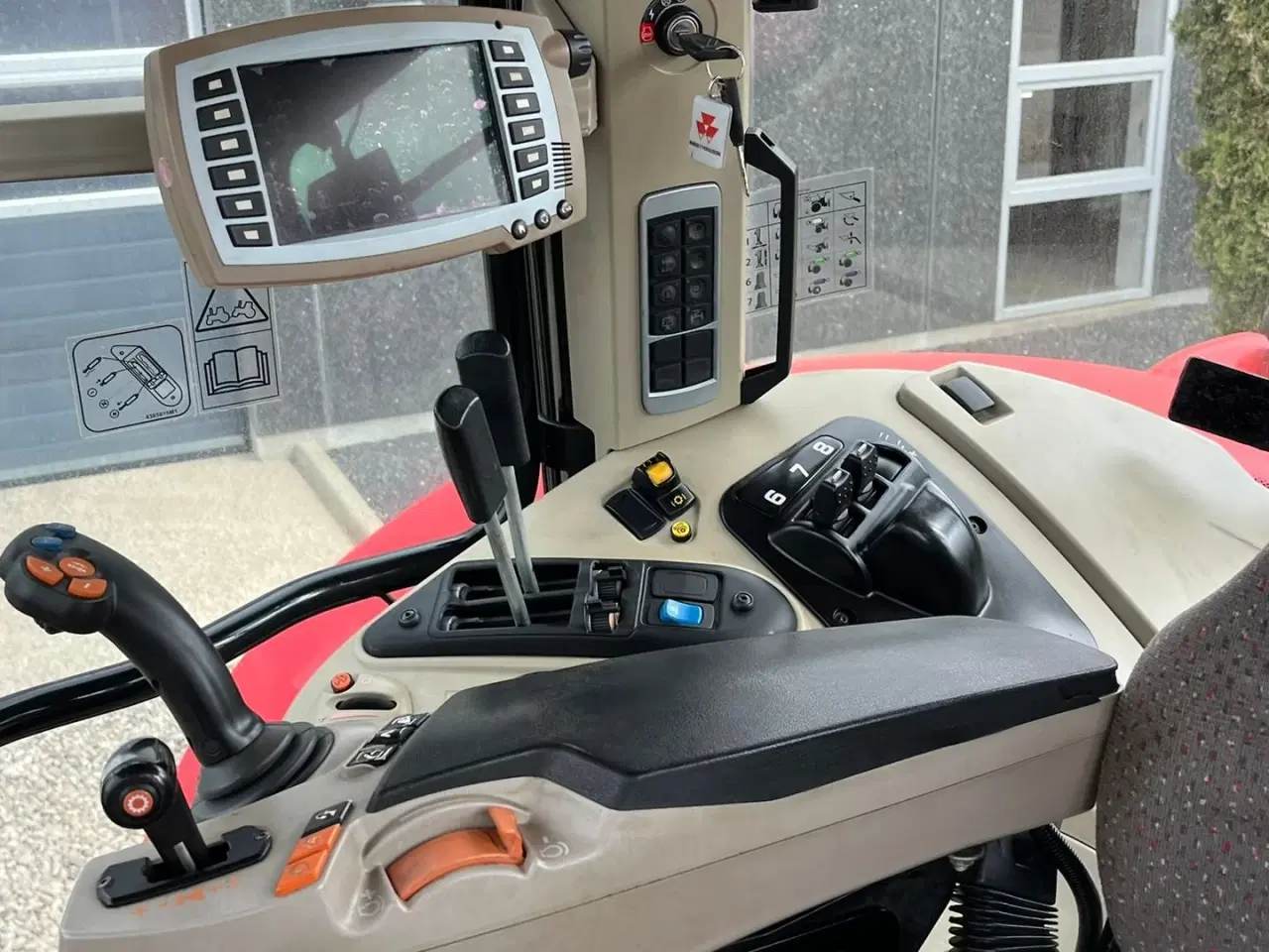 Billede 12 - Massey Ferguson 7720 Med frontlift og 4stk næsten nye dæk.