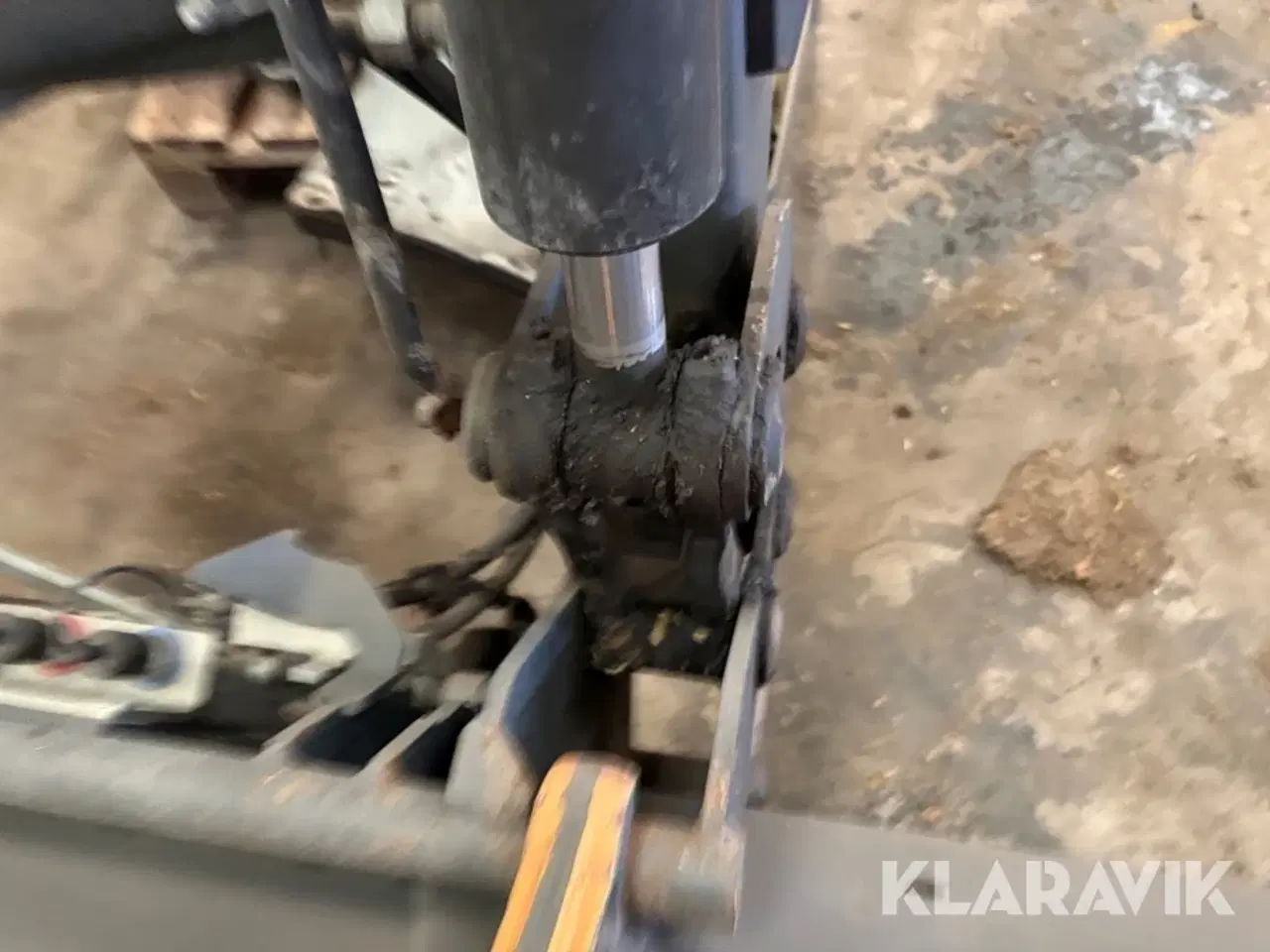 Billede 10 - Frontlæsser Quicke Q56 komplet med beslag