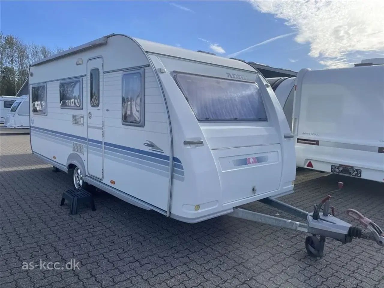 Billede 1 - 2006 - Adria Adora 512 UL   Adria Adora 512 UL.årg. 2006+ Markise og Mover 4 sovepladser, 5 siddepladser