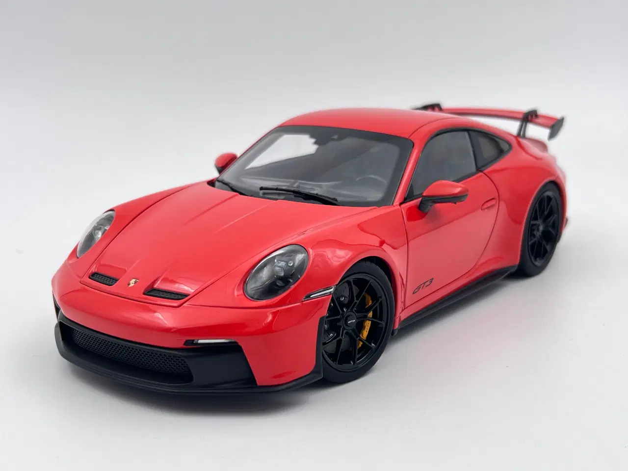 Billede 1 - 2022 Porsche 911 (992) GT3 Åben model - 1:18 