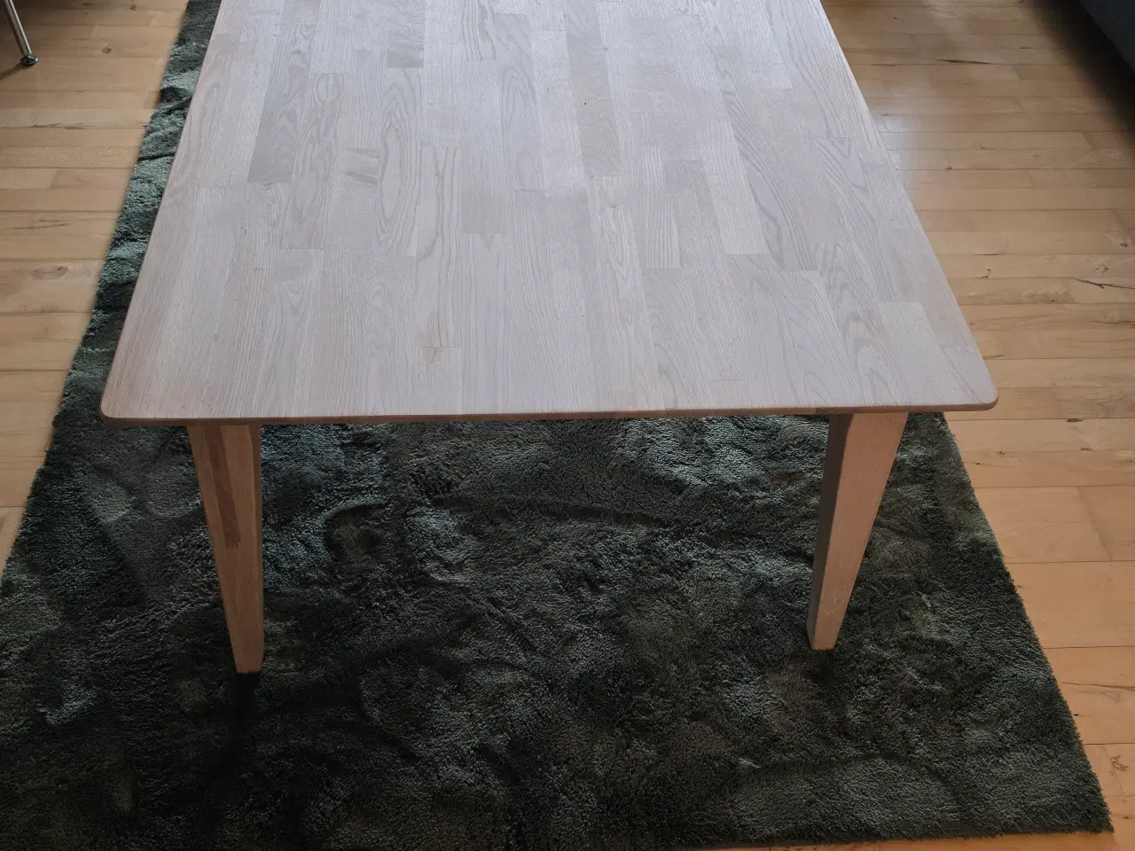 Billede 1 - Sofabord i massivt egetræ