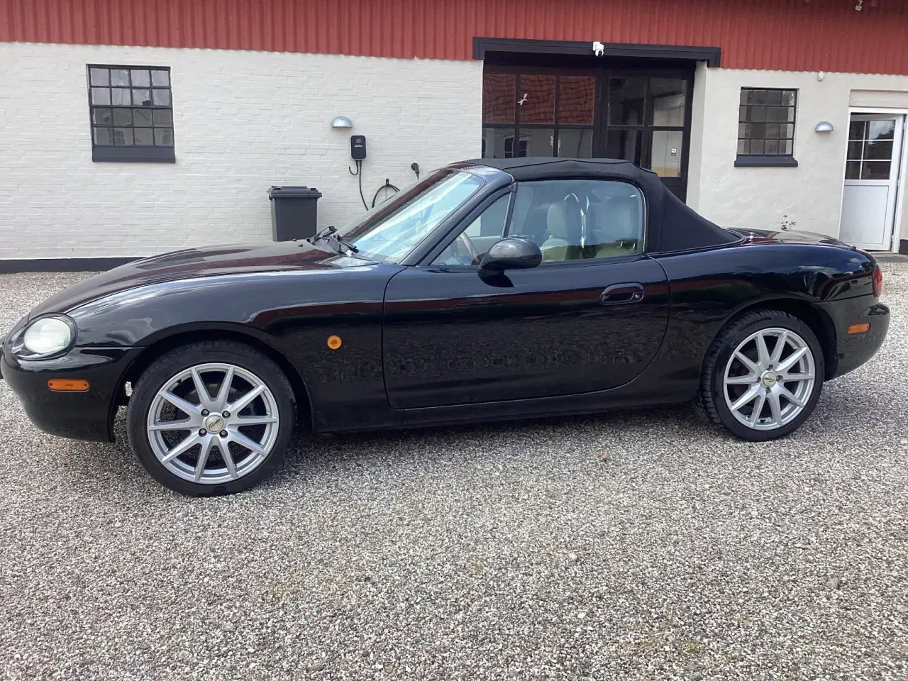 Billede 2 - Super Fin Mazda MX5. Sælges kun pga.flytning