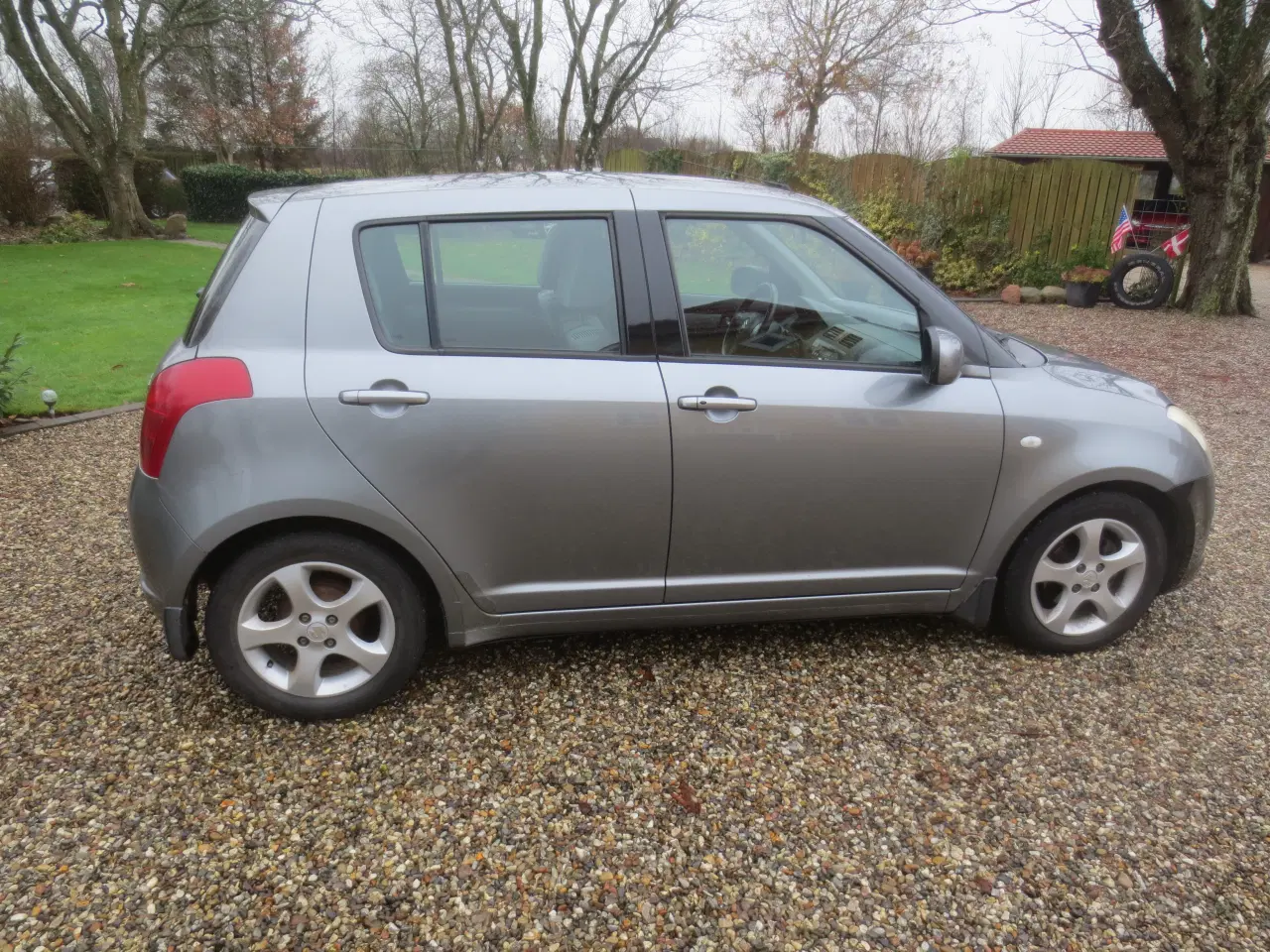 Billede 5 - Suzuki Swift 1.5 i 5 Døres, Synet 