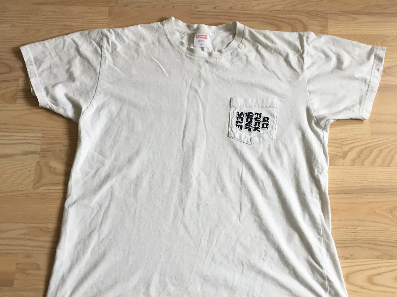 Billede 1 - 3 Supreme t-shirts, str. XL