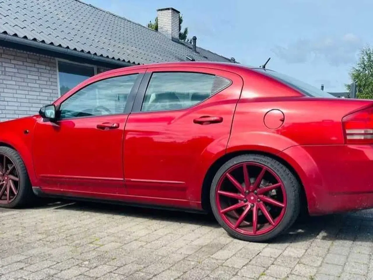 Billede 5 - Flot sjællen Dogde Avenger LAVT KM