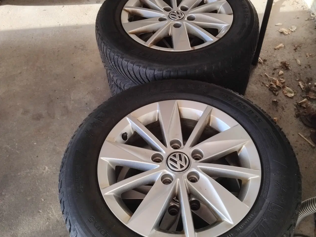 Billede 1 - Vinterdæk 15" VW 15" alu