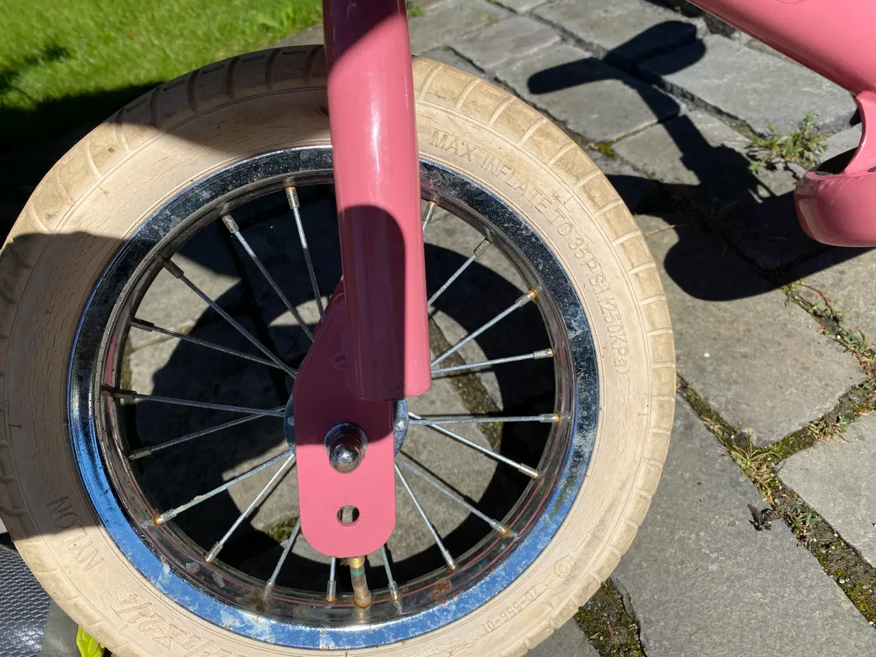 Billede 3 - Løbecykel Trybike