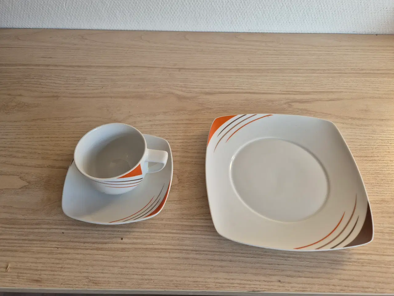 Billede 2 - Kaffeservice, NYT, 18 Dele til 6 personer,