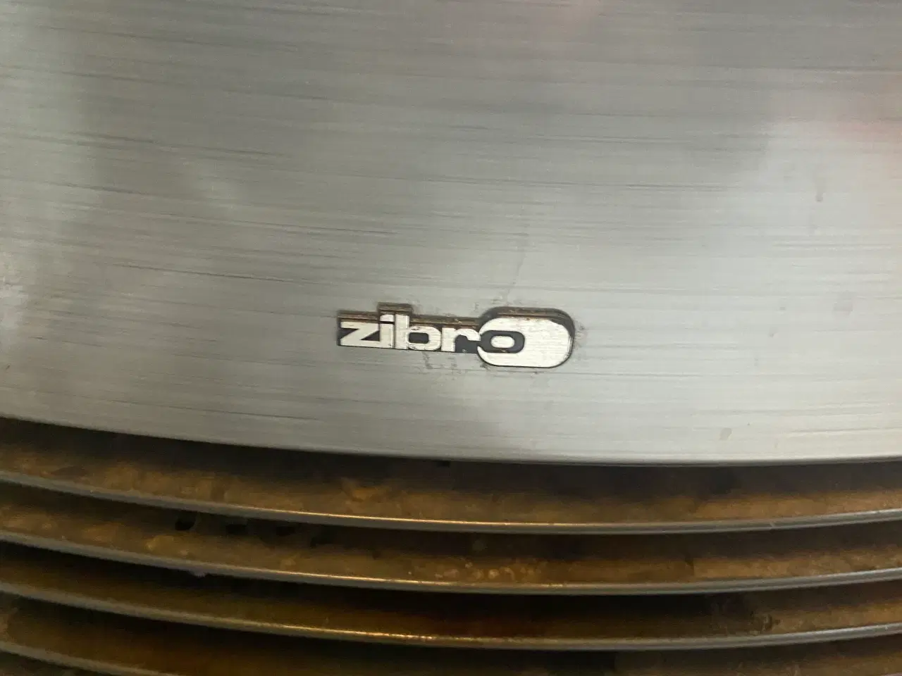 Billede 2 - Zibro petroleum kamin