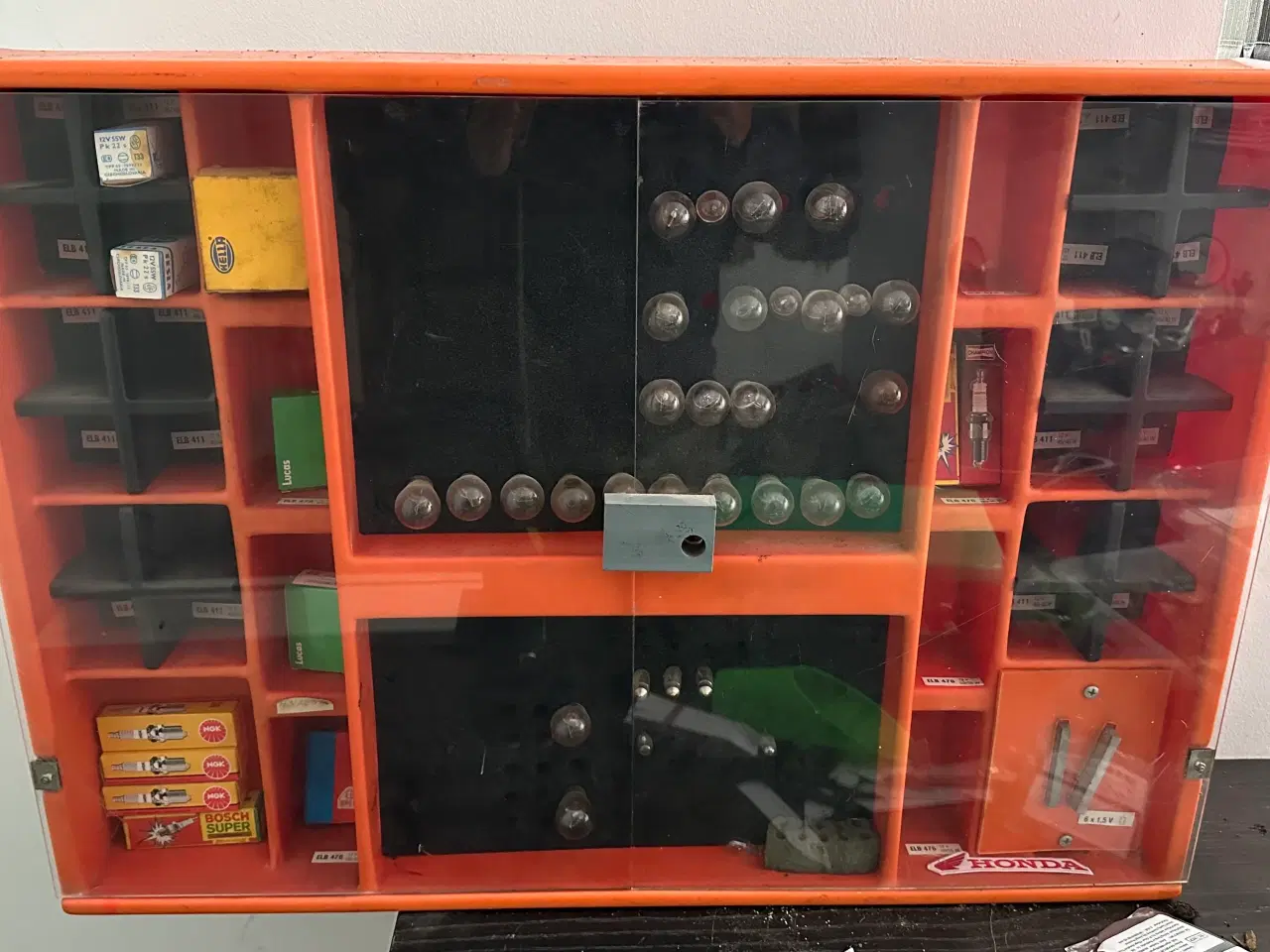 Billede 2 - Skab til mancave / garage