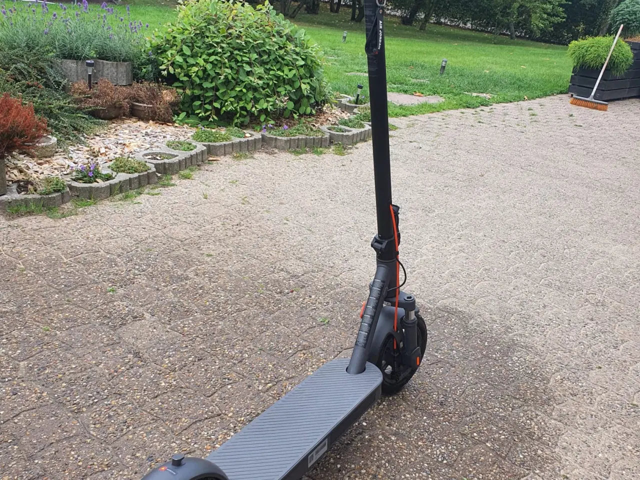 Billede 2 - Xiaomi Electric Scooter Elite – Kører perfekt, flo