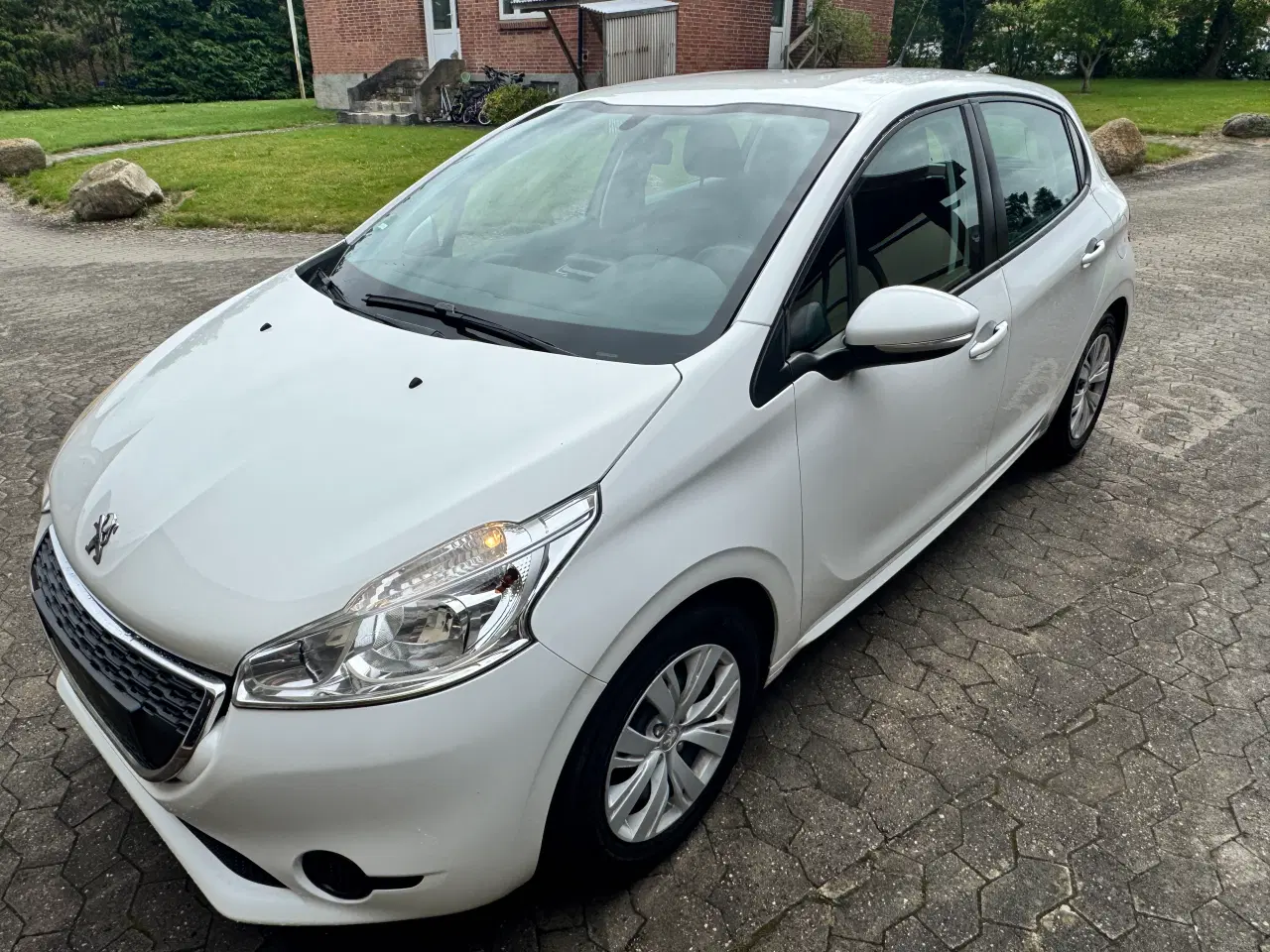 Billede 4 - Peugeot 208 Nysynet, ny motor