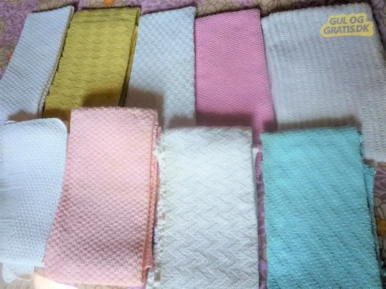 Billede 1 - Retro, fine håndstrikkede håndklæder