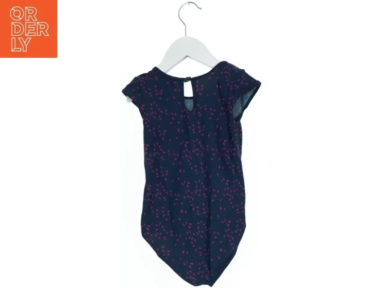 Billede 2 - Badedragt med mønster fra Hummel (str. 110)