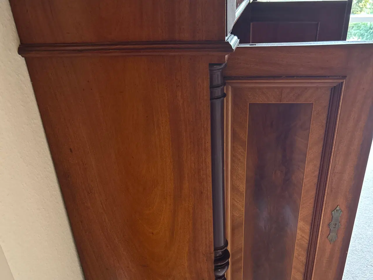 Billede 6 - Smukt antikt skab / kabinet fra 1800tallet