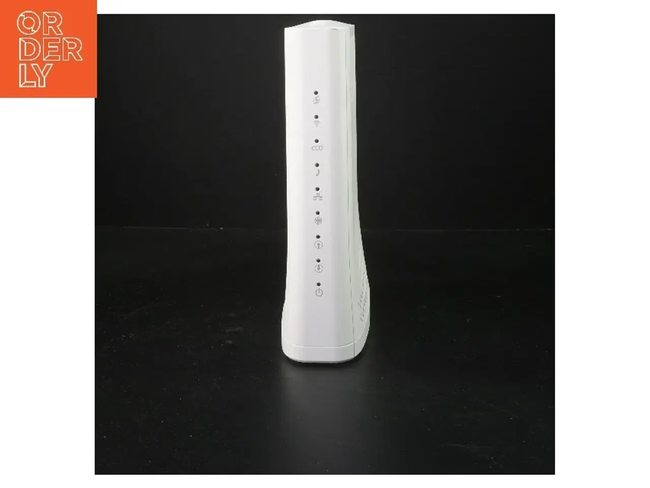 Billede 1 - Hvid Internet router fra Sagemcom (str. 23x20 cm)