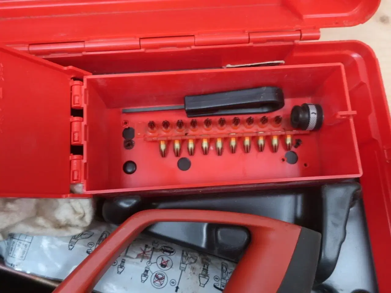 Billede 3 - Boltpistol HILTI DX 5