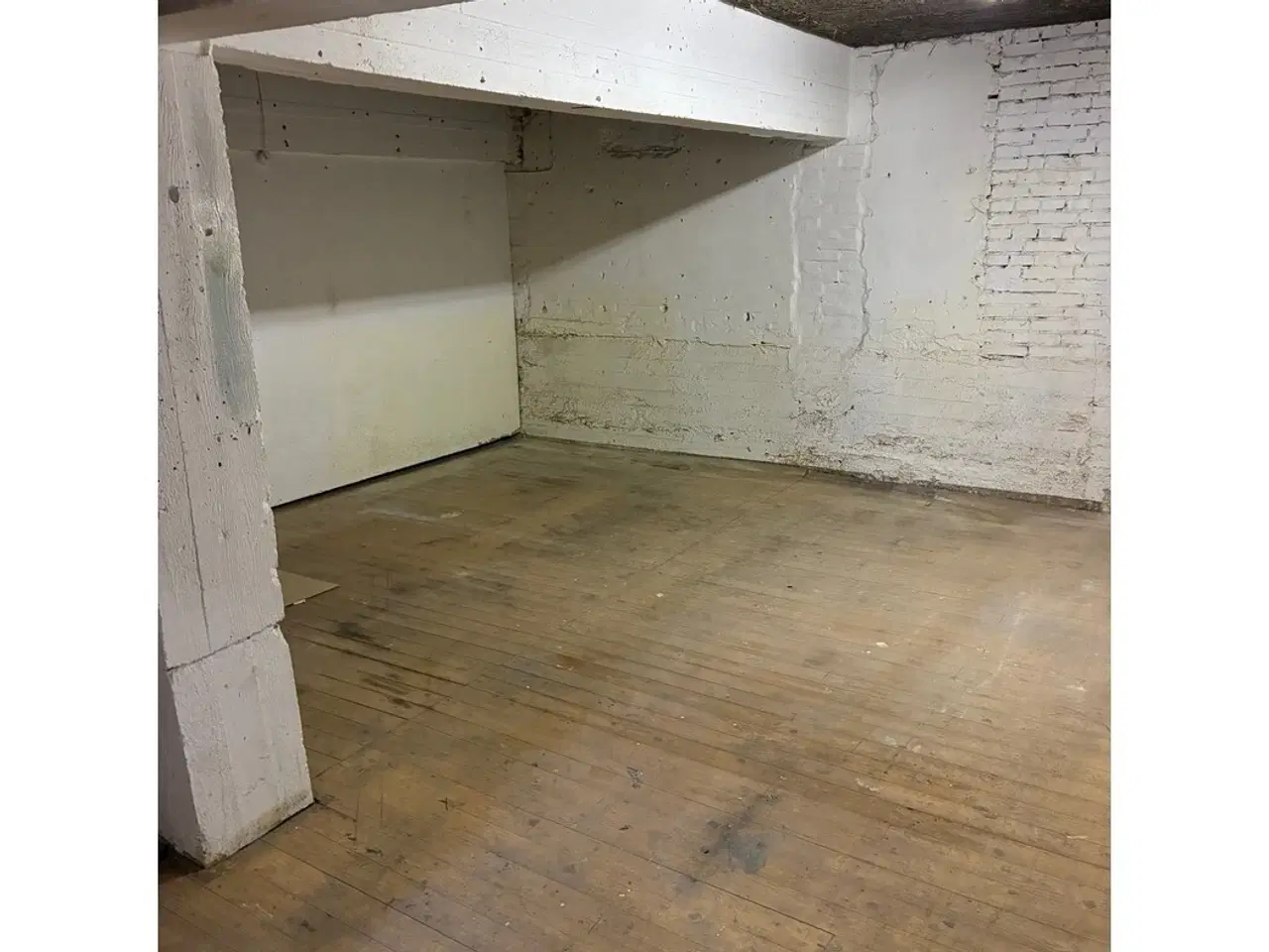 Billede 9 - Velbeliggende lager udlejes nu på Strandvejen. Klampenborg