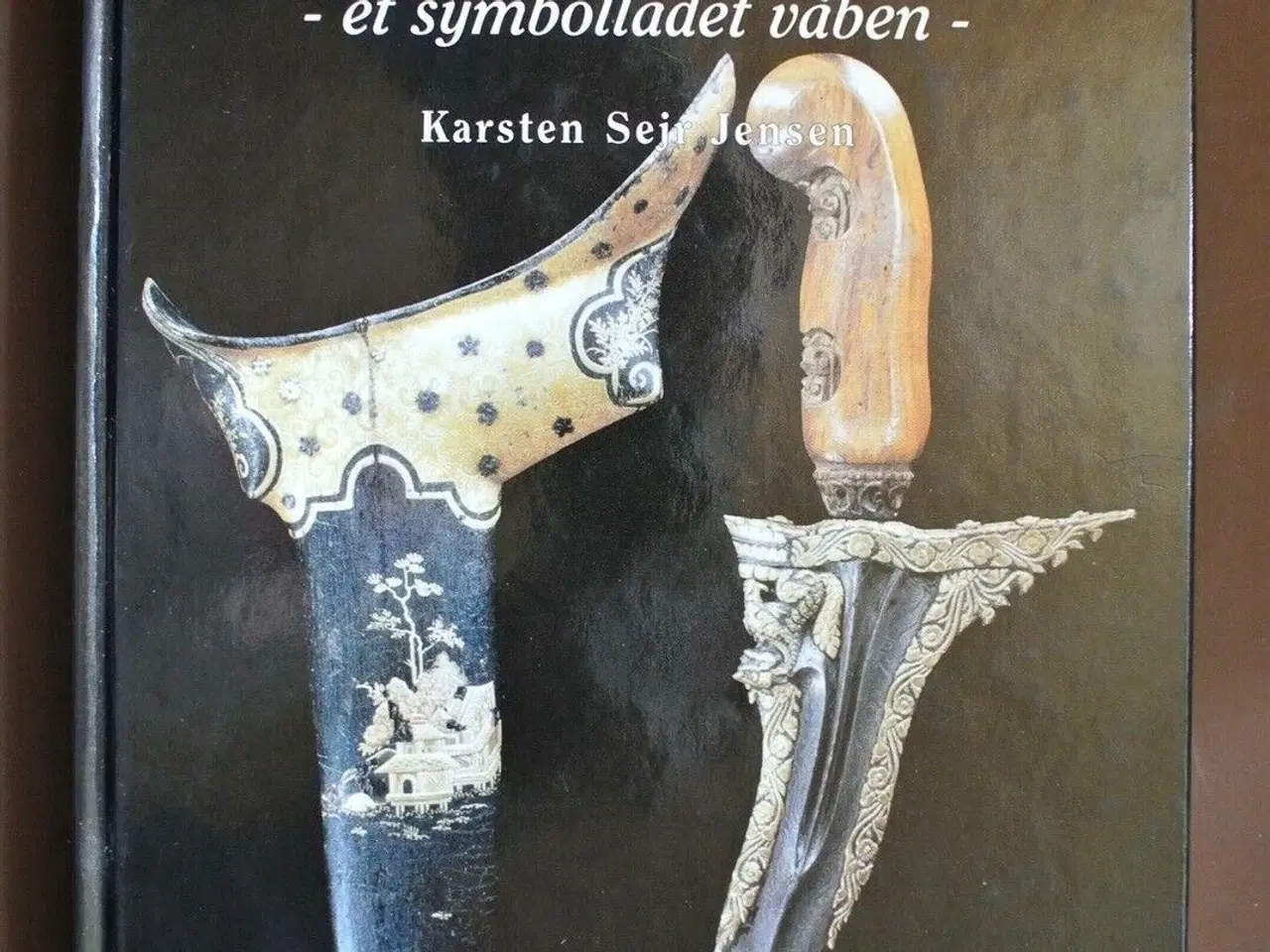 Billede 1 - den indonesiske kris - et symbolladet våben. vaabe