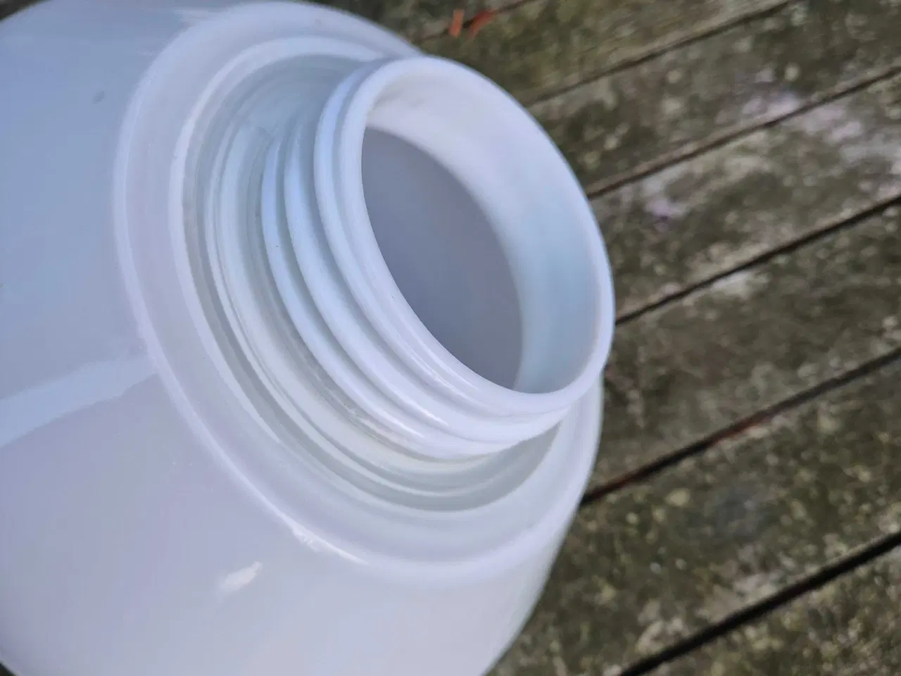 Billede 7 - Hvid badeværelseslampe fra Ifö 