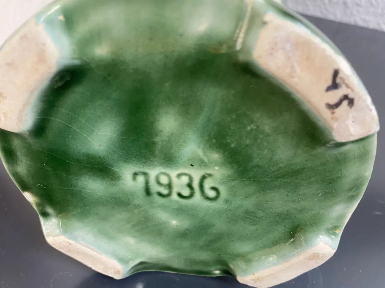 Billede 8 - Majolika vase 