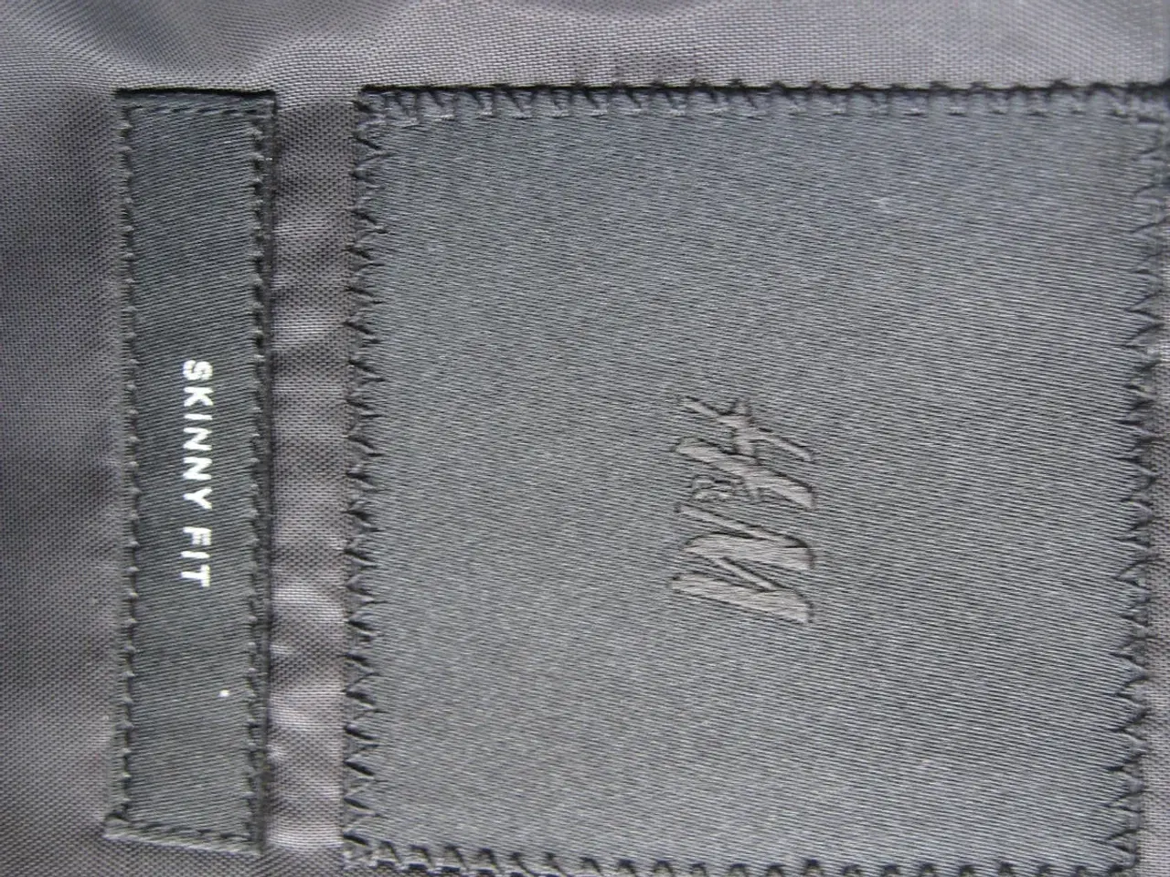 Billede 3 - Småternet blazer / habitjakke str 46