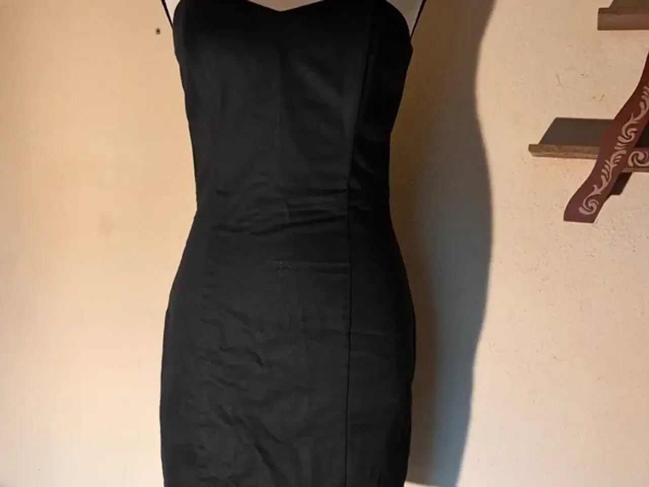 Billede 1 - H&M str. S/M kjole