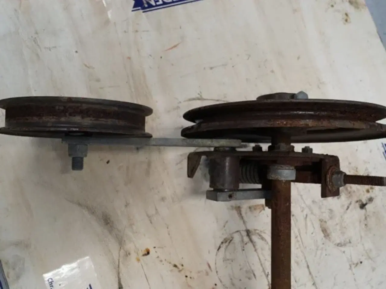 Billede 10 - Dronningborg D4500 Aksel med remskiver