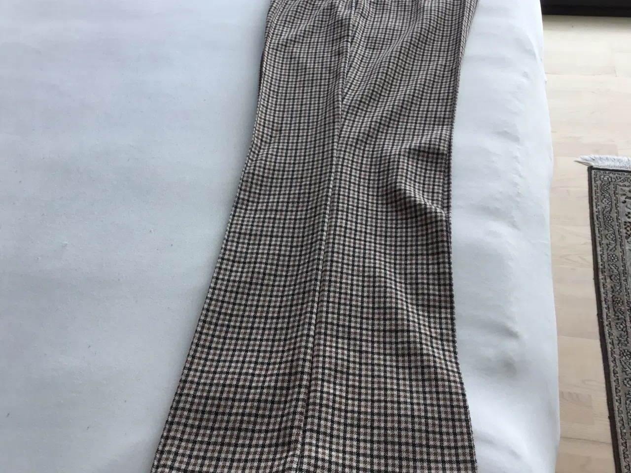 Billede 1 - Flotte ternet Part two bukser