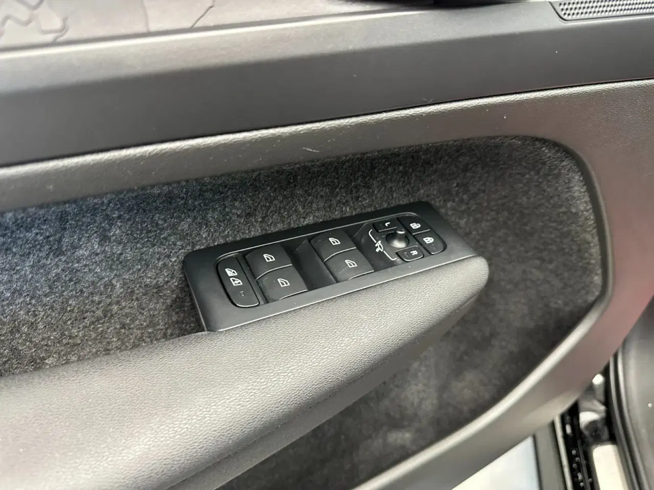 Billede 15 - Volvo XC40  P6 ReCharge Plus