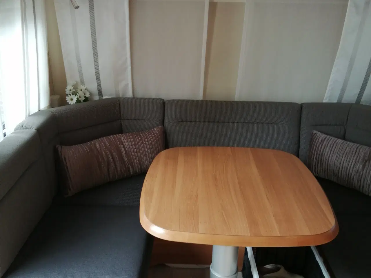 Billede 2 - Fendt campingvogn 465 med enkeltsenge