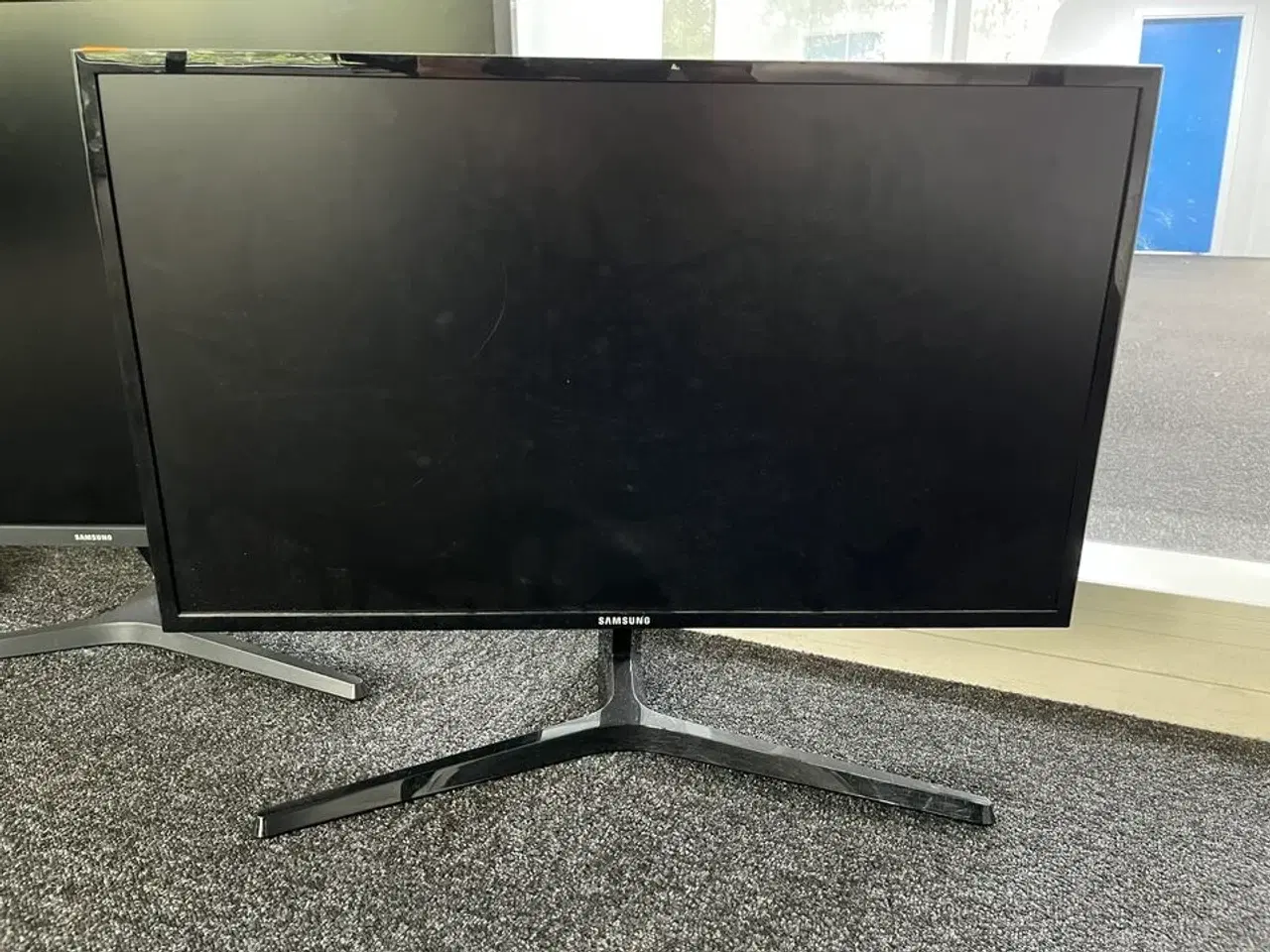 Billede 4 - 3 stk. computer skærme PHILIPS OG SAMSUNG