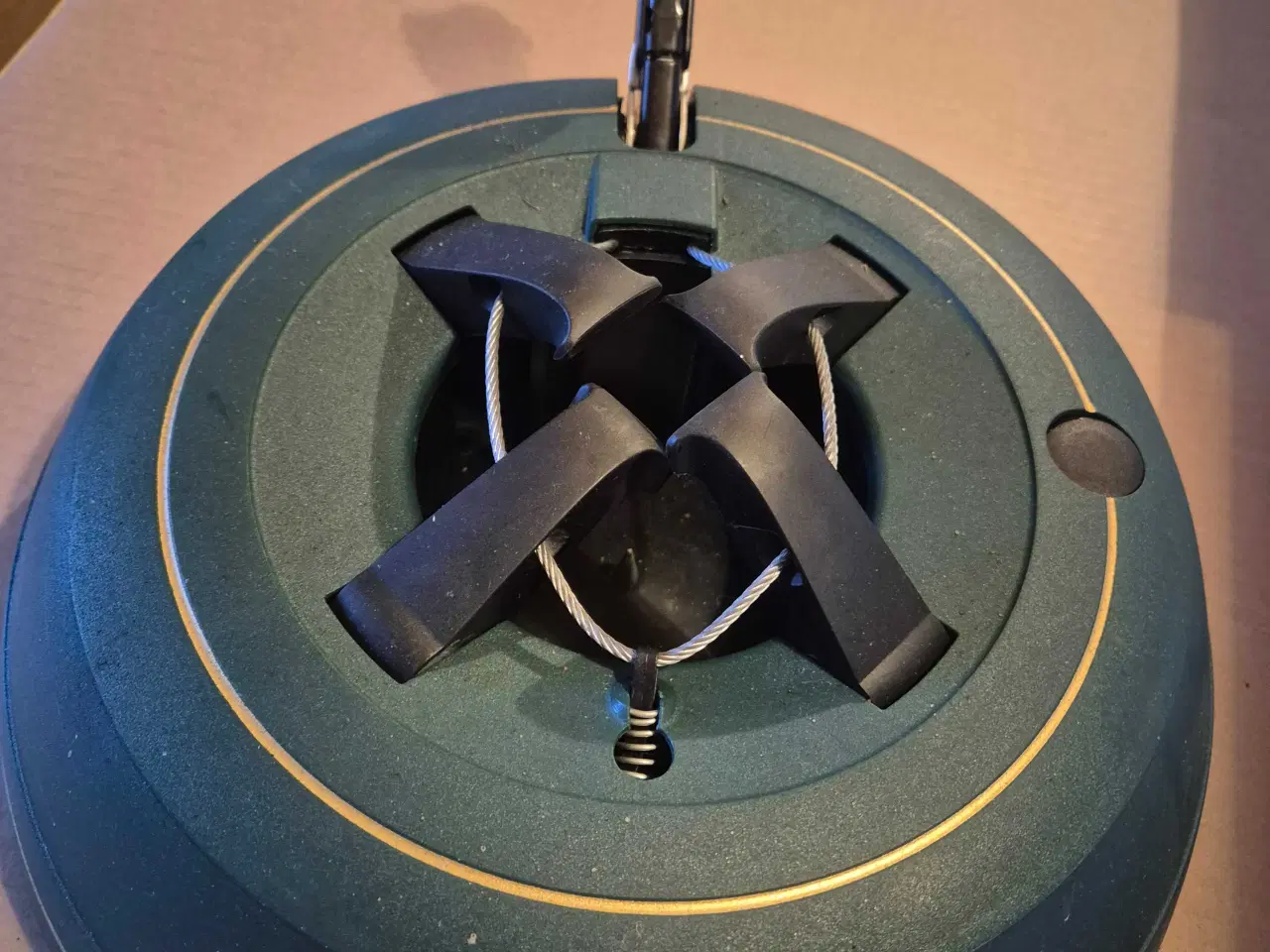 Billede 2 - Juletræs fod