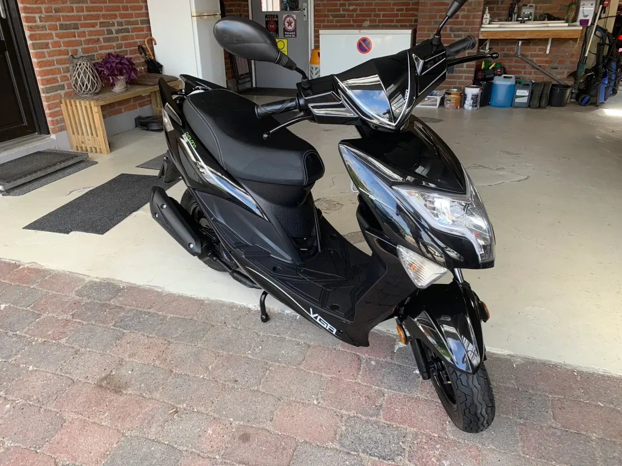 Billede 2 - Vga Explora Eu 5. 30 km 2023. 1700 km