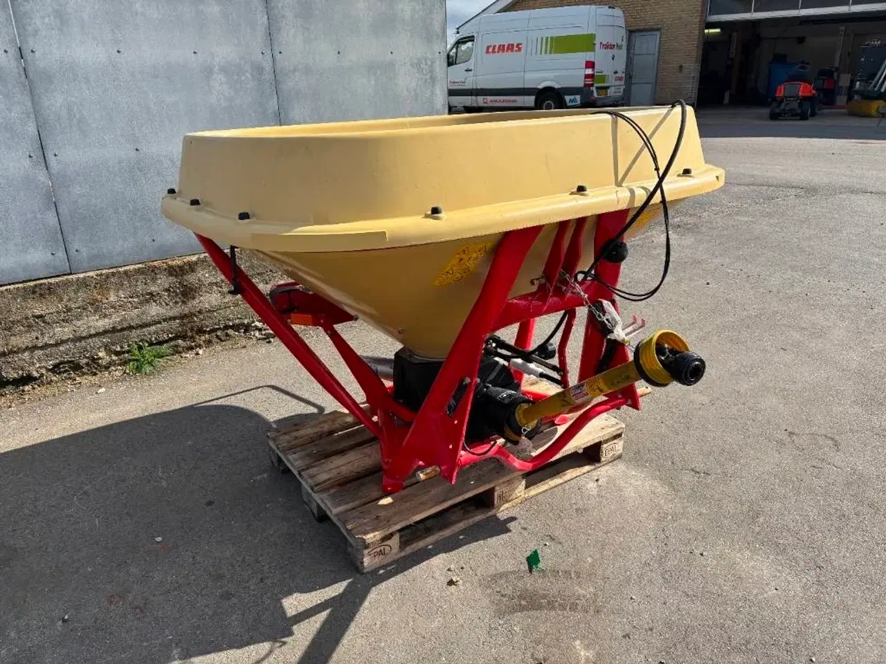 Billede 2 - - - - Kverneland PS604
