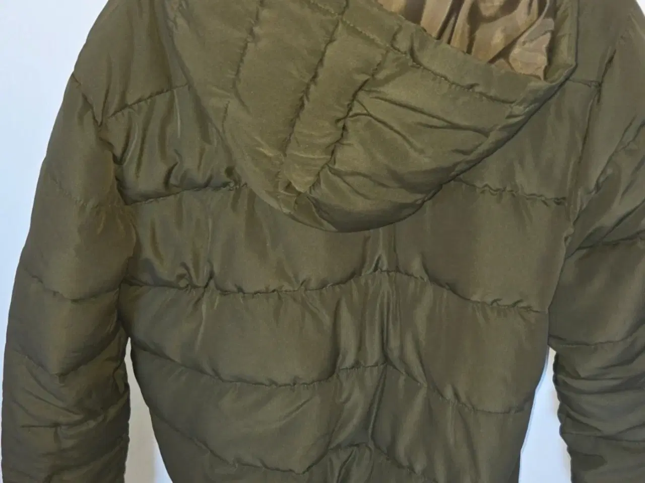 Billede 2 - Ny jakke str m