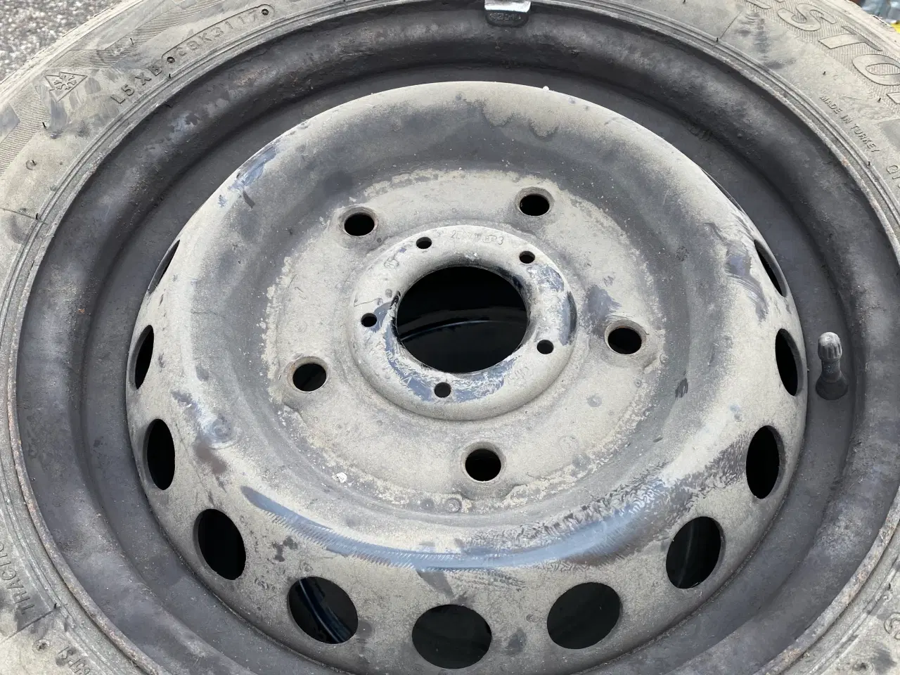 Billede 1 - Vinterdæk har sat på en Ford-transit kvalitet dæk