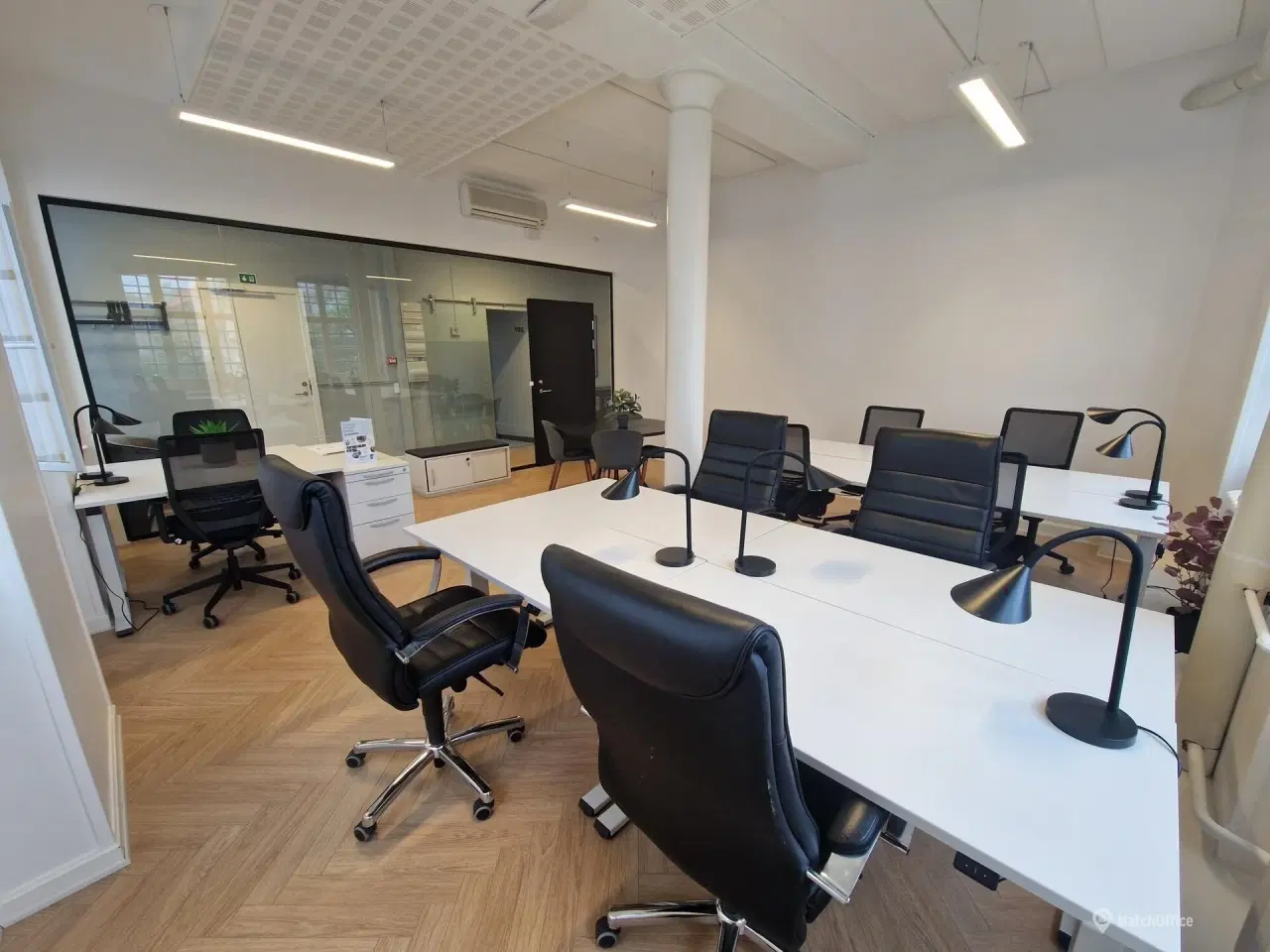 Billede 2 - Parkeringspladser til leje på Fuglevangsvej 11 og 13 på Frederiksberg