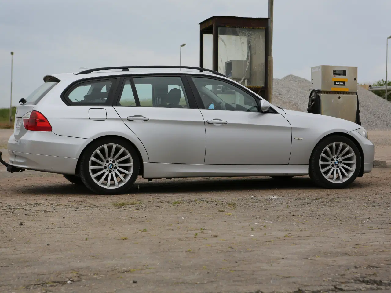 Billede 3 - BMW 320D skolevogn