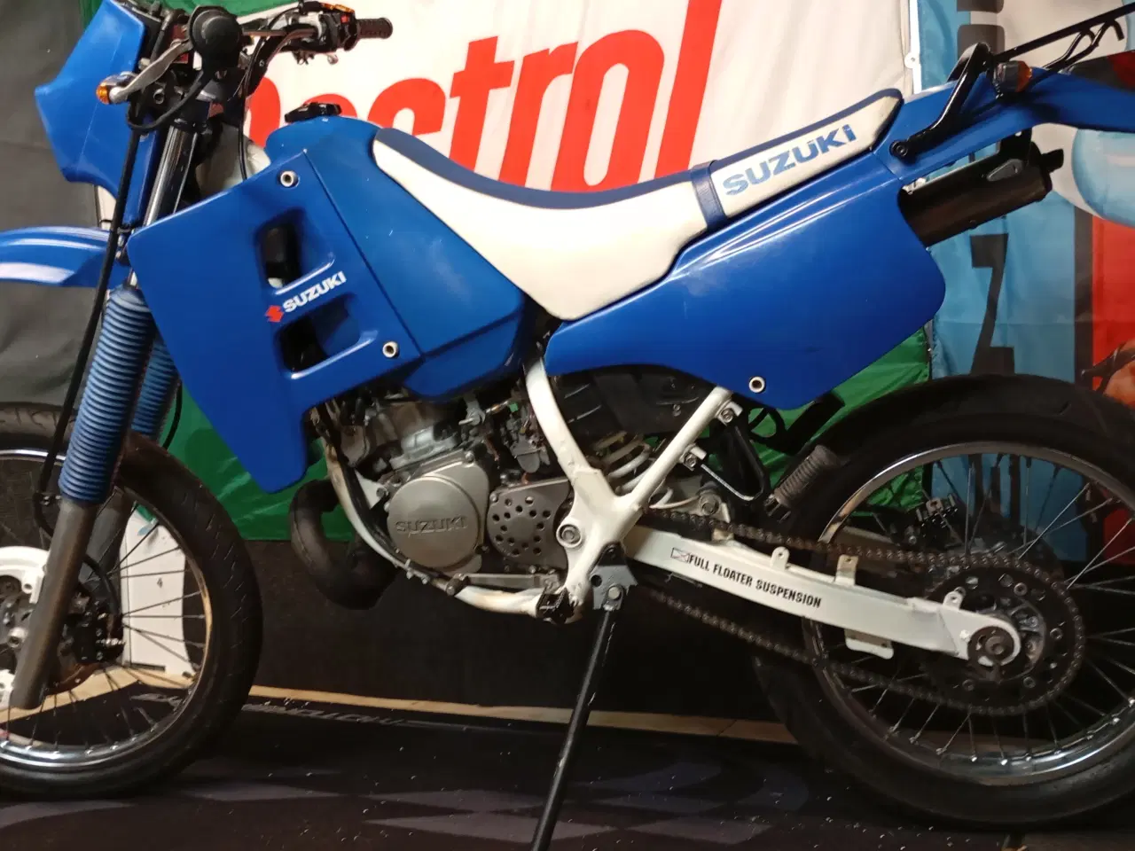 Billede 1 - Suzuki TS 125 R Vandkølet 2Takt Motor