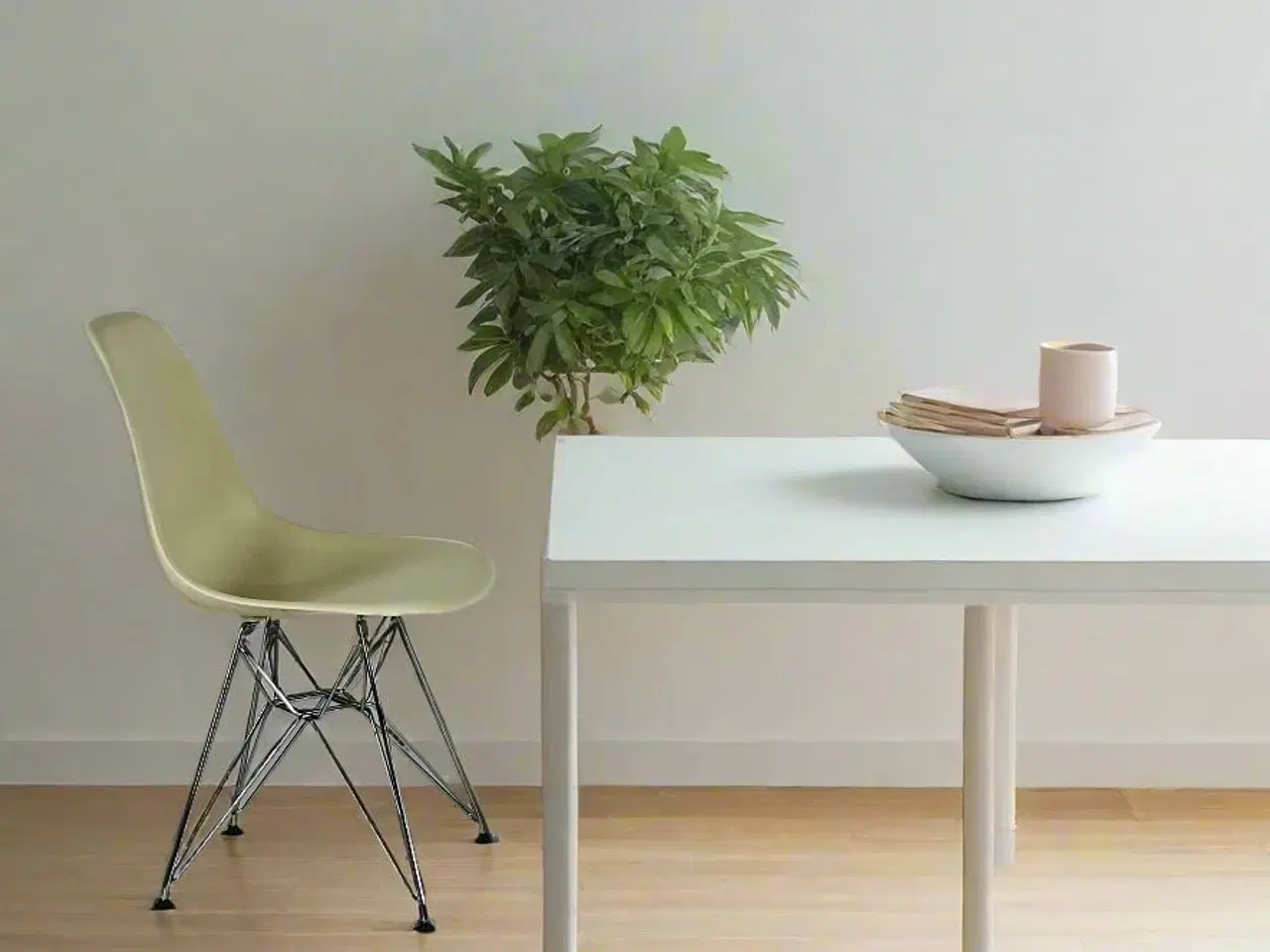 Billede 2 - Vitra Eames Plastic Sidechair